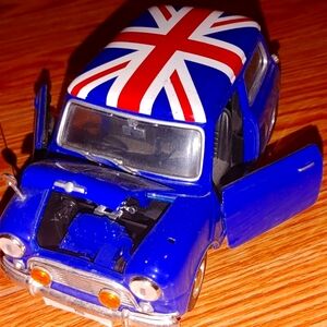 Austin Mini diecast metal British flag like Austin Powers